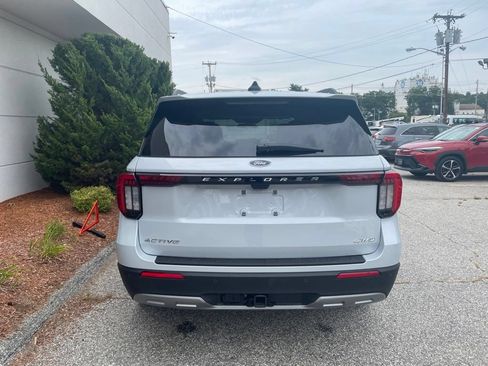 New 2026 Ford Explorer Active w/ Active Comfort Package AWD/4WD image 8