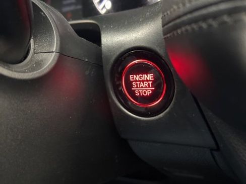 Certified 2023 Honda HR-V LX image 16