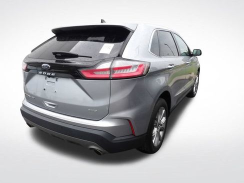 Used 2022 Ford Edge Titanium w/ Equipment Group 301A AWD/4WD image 15