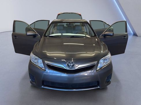 Used 2010 Toyota Camry Hybrid image 9