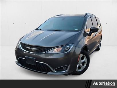 Used 2017 Chrysler Pacifica Touring-L Plus
