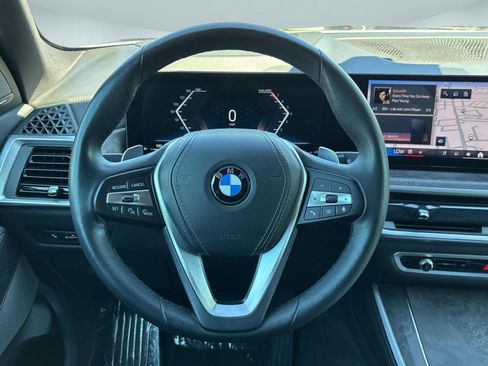 Used 2024 BMW X5 xDrive40i w/ Premium Package AWD/4WD image 16