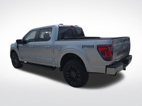 Used 2025 Ford F150 XLT w/ Equipment Group 302A MID AWD/4WD image 5
