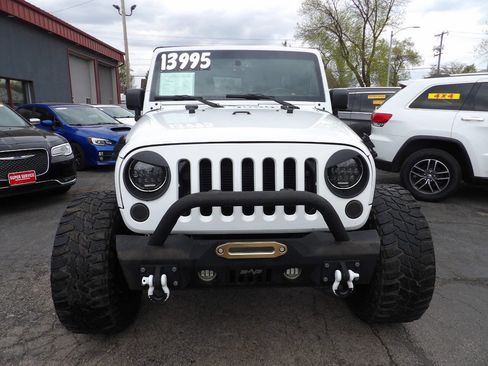 Used 2015 Jeep Wrangler Unlimited Sport w/ Quick Order Package 24S AWD/4WD image 2