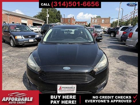 Used 2016 Ford Focus SE FWD image 7