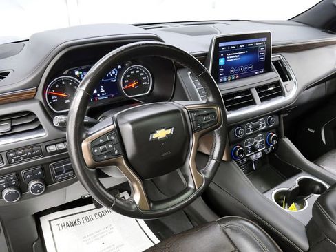 Used 2021 Chevrolet Tahoe High Country w/ Premium Package image 12