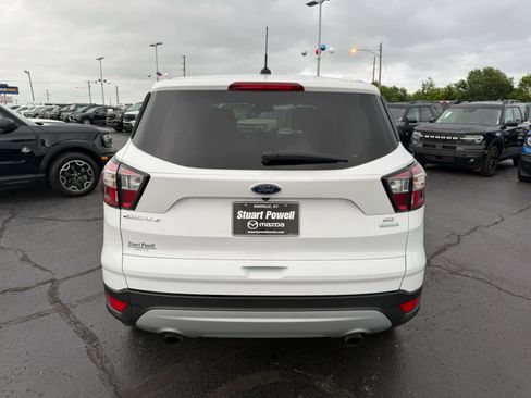 Used 2017 Ford Escape SE FWD image 22