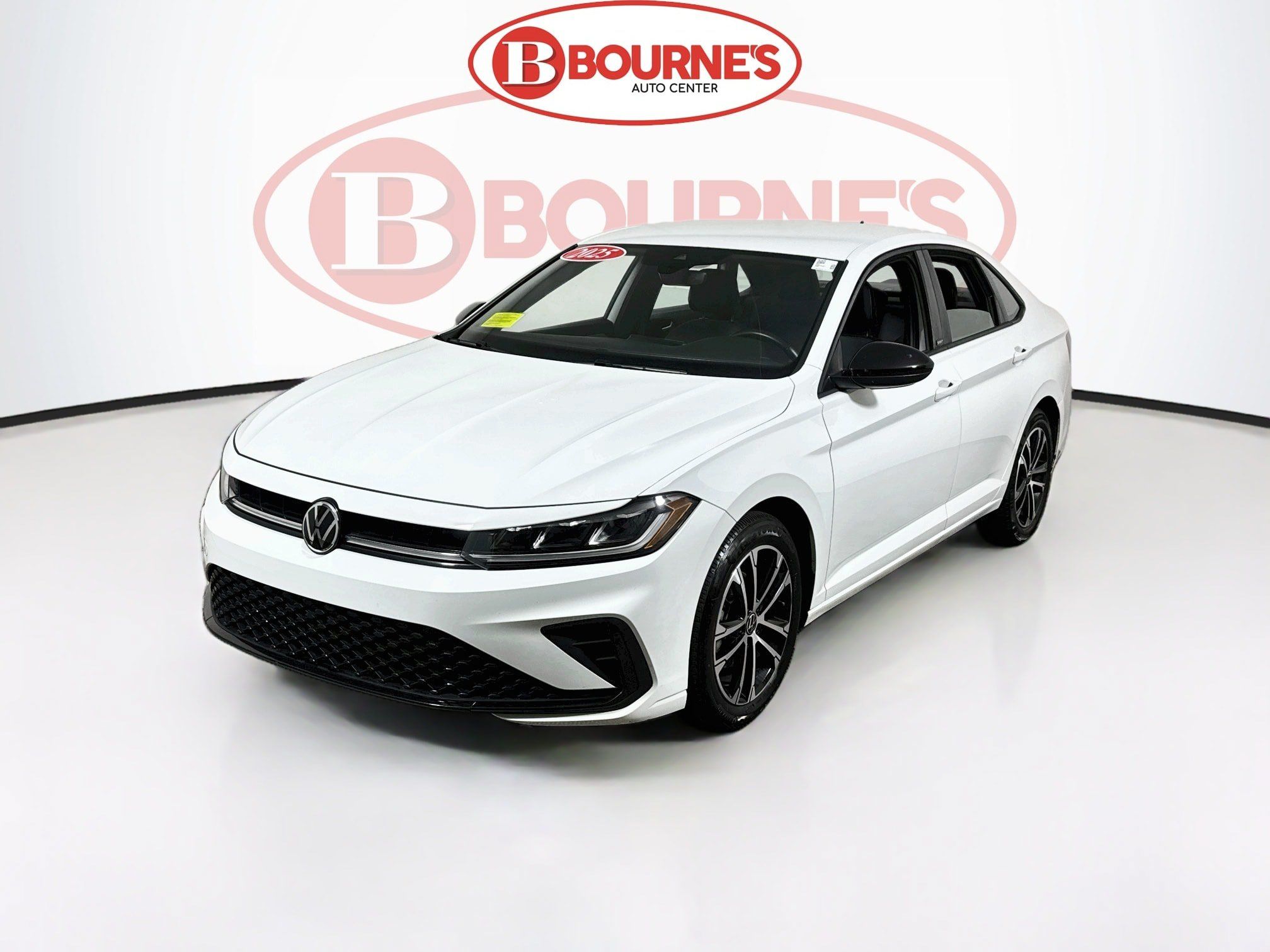 Used 2025 Volkswagen Jetta Sport FWD image 5