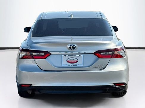 Used 2022 Toyota Camry LE FWD image 6