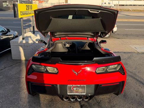Used 2016 Chevrolet Corvette Z06 w/ 2LZ Preferred Equipment Group RWD image 29