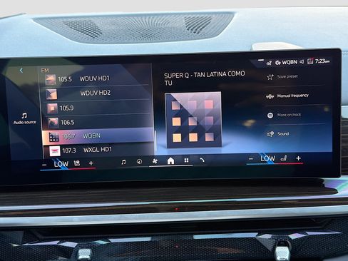 Used 2024 BMW X5 sDrive40i w/ M Sport Package RWD image 30