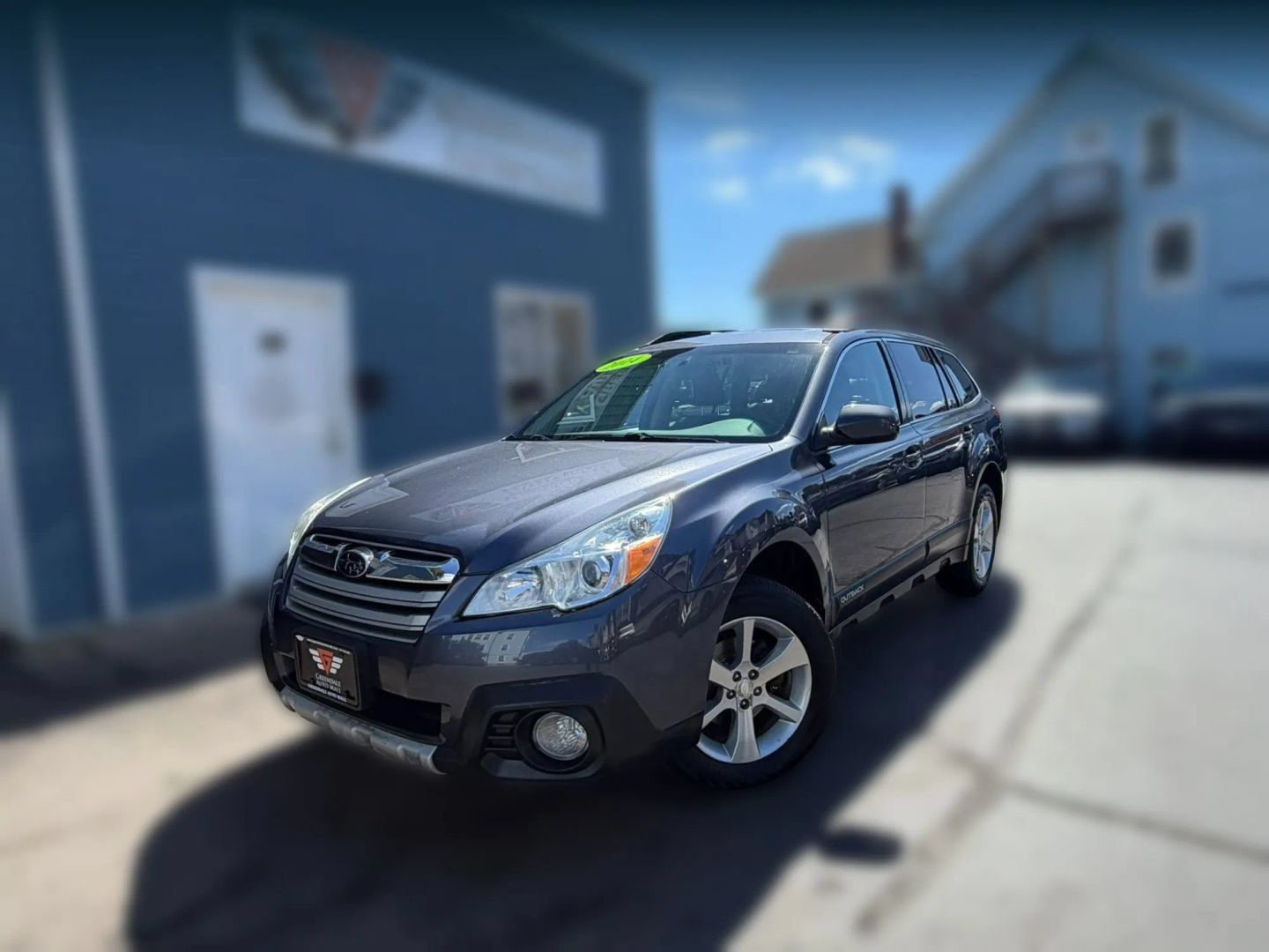 Used 2014 Subaru Outback 2.5i Limited AWD/4WD image 1