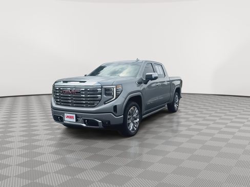 Certified 2025 GMC Sierra 1500 Denali w/ Denali Reserve Package AWD/4WD image 4
