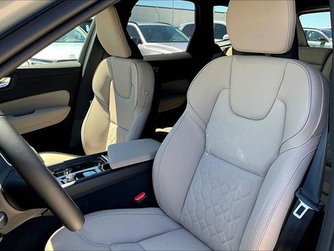 New 2026 Volvo XC60 B5 Plus w/ Protection Package Premier image 23