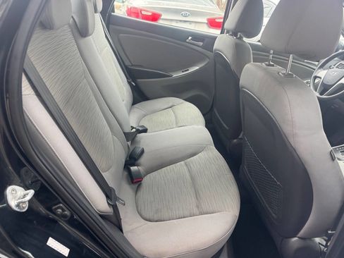 Used 2017 Hyundai Accent SE image 17