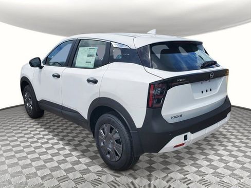 New 2026 Nissan Kicks S image 3