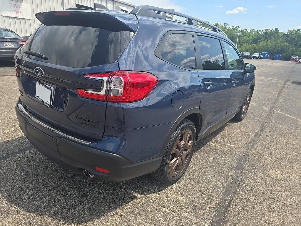 Used 2025 Subaru Ascent Bronze Edition w/ Popular Package #2 AWD/4WD image 4