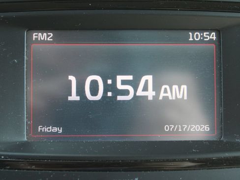 Used 2017 Kia Sorento LX FWD image 40