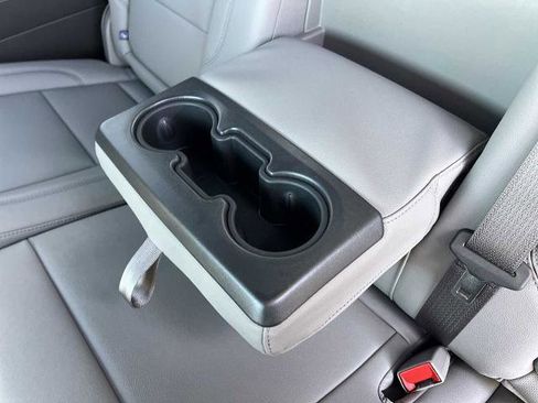 New 2026 GMC Sierra 1500 SLT w/ SLT Premium Plus Package image 23