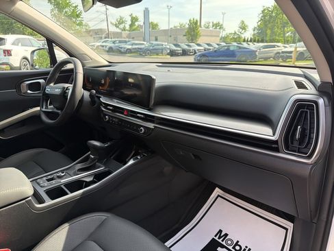 New 2026 Kia Sorento EX AWD/4WD image 12