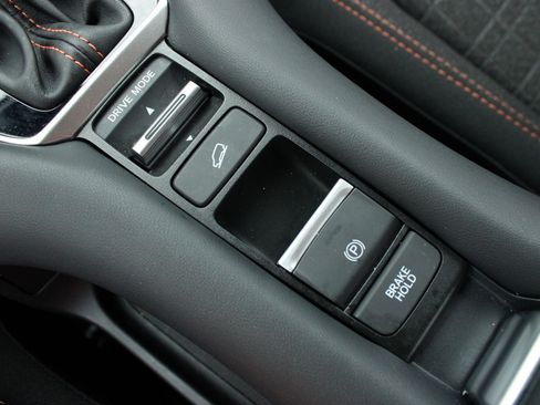 Used 2026 Honda HR-V Sport image 42