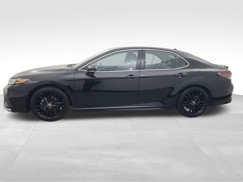 Used 2024 Toyota Camry XSE image 8