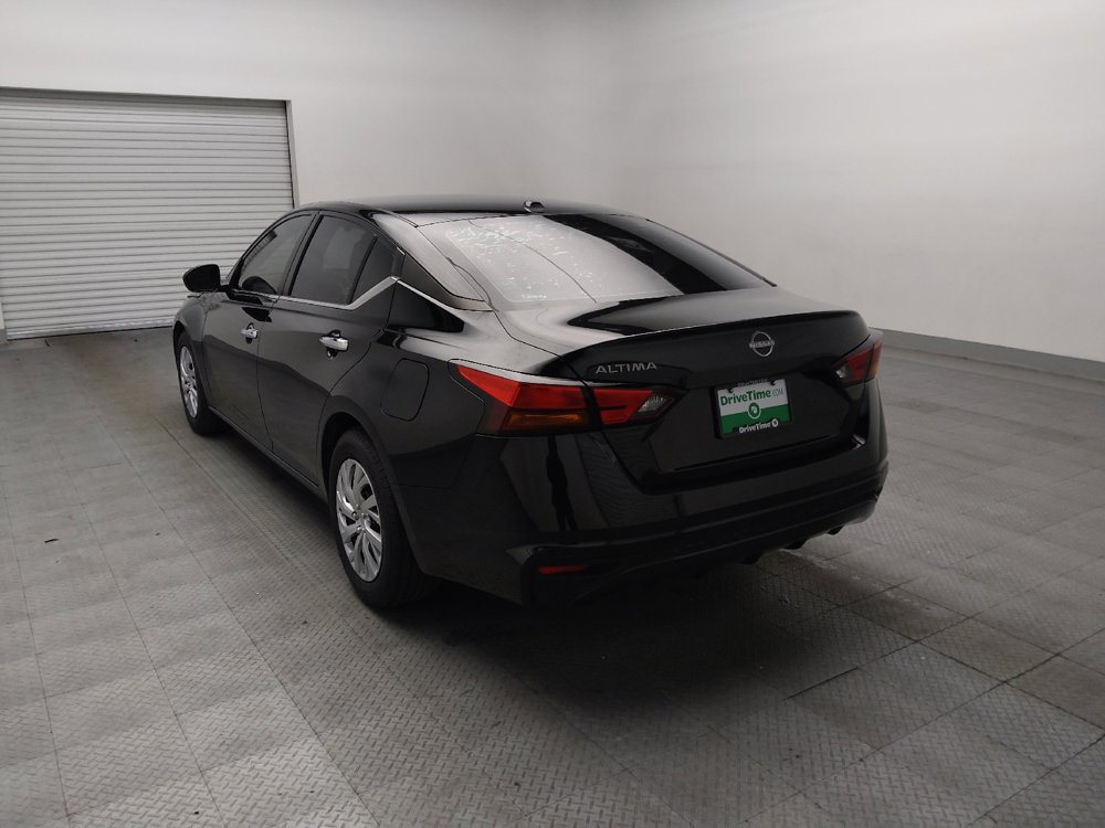 Used 2025 Nissan Altima 2.5 S FWD image 5
