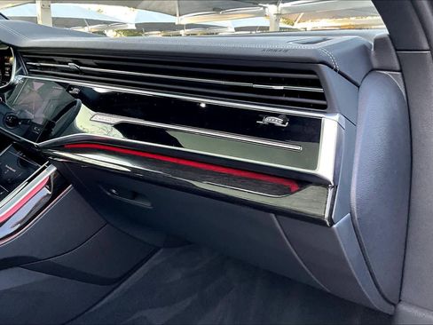 Used 2025 Audi Q7 2.0T Premium w/ Convenience Plus Package image 16