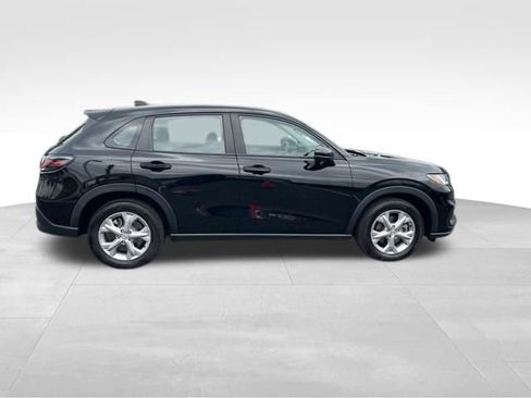 Used 2024 Honda HR-V LX image 8