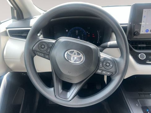 New 2026 Toyota Corolla Cross L FWD image 12