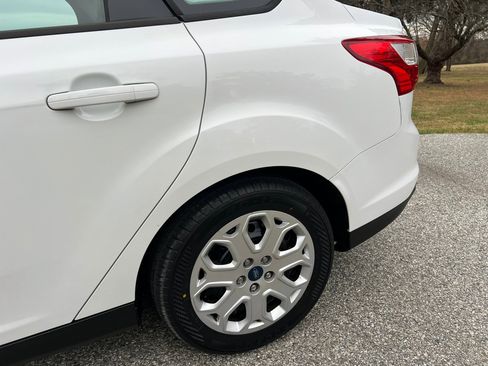 Used 2012 Ford Focus SE image 93