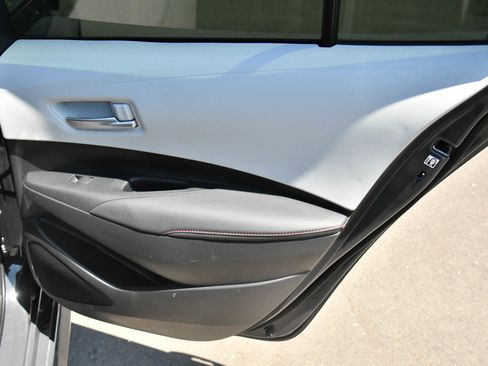 Used 2023 Toyota Corolla SE w/ SE Premium Package FWD image 40