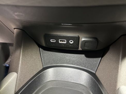 Used 2022 Chevrolet Malibu LS image 34