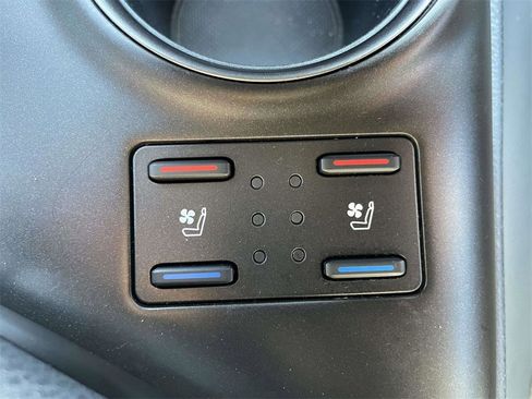 Used 2024 Toyota Camry XSE image 19