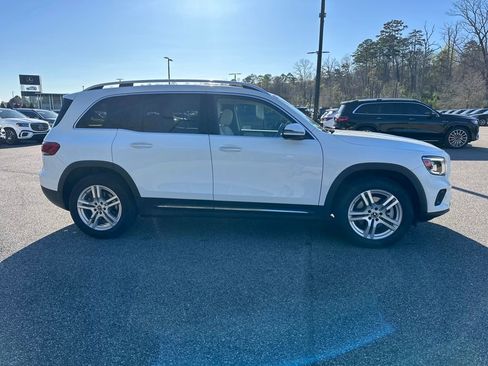 Used 2023 Mercedes-Benz GLB 250 image 13