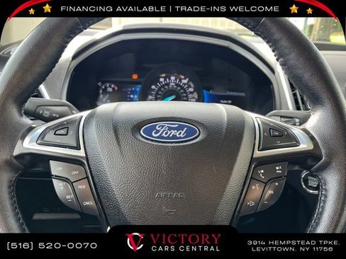 Used 2023 Ford Edge Titanium image 46