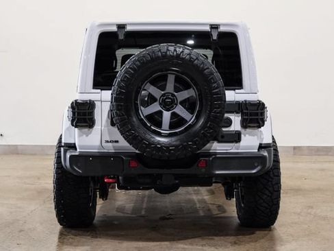 Used 2023 Jeep Wrangler Unlimited Rubicon AWD/4WD image 35
