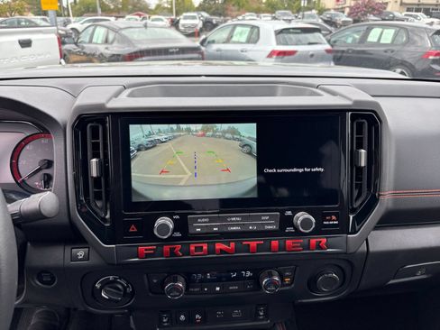 Used 2026 Nissan Frontier PRO-4X AWD/4WD image 19