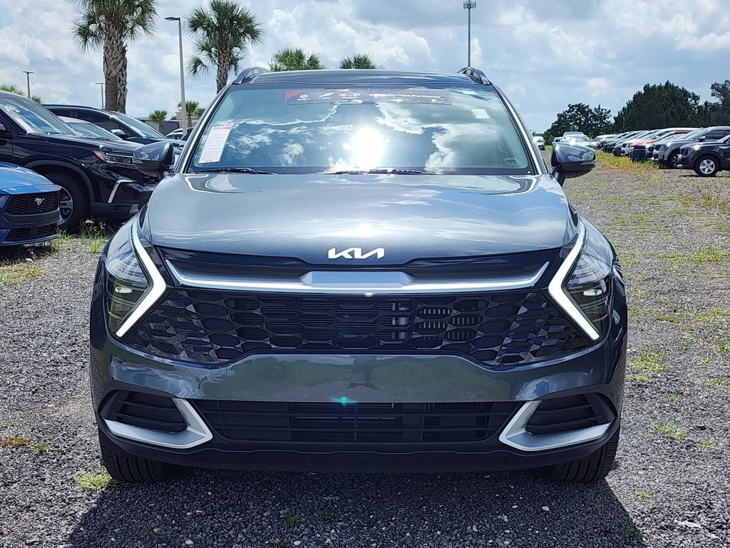 Certified 2024 Kia Sportage EX w/ EX Premium Package AWD/4WD image 10