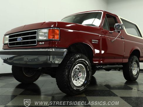 Used 1990 Ford Bronco AWD/4WD image 21