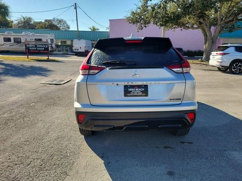New 2026 Mitsubishi Eclipse Cross SEL image 6