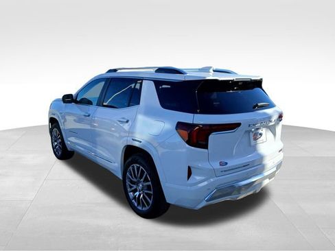 New 2026 GMC Terrain Denali w/ LPO, Floor Liner Package image 3