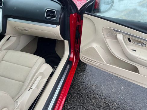 Used 2014 Volkswagen Eos Komfort image 26