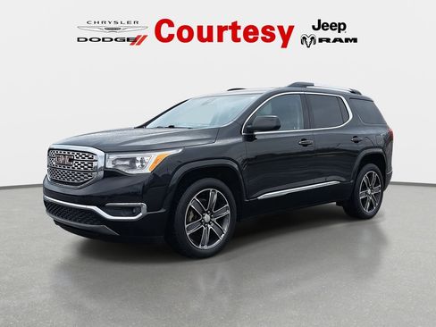 Used 2019 GMC Acadia Denali image 9