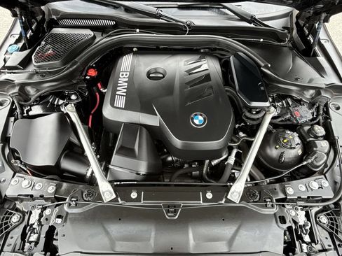 Certified 2024 BMW 530i xDrive AWD/4WD image 18