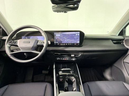 New 2026 Audi Q3 quattro 2.0T AWD/4WD image 14