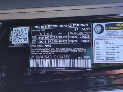 Used 2025 Mercedes-Benz G 63 AMG 4MATIC image 39