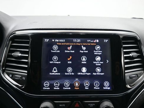 Used 2020 Jeep Grand Cherokee Limited image 16