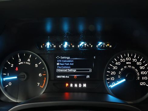 Used 2019 Ford F150 XLT w/ Equipment Group 302A Luxury AWD/4WD image 15