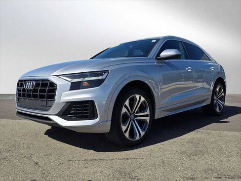Used 2019 Audi Q8 Premium Plus w/ Premium Plus AWD/4WD image 7